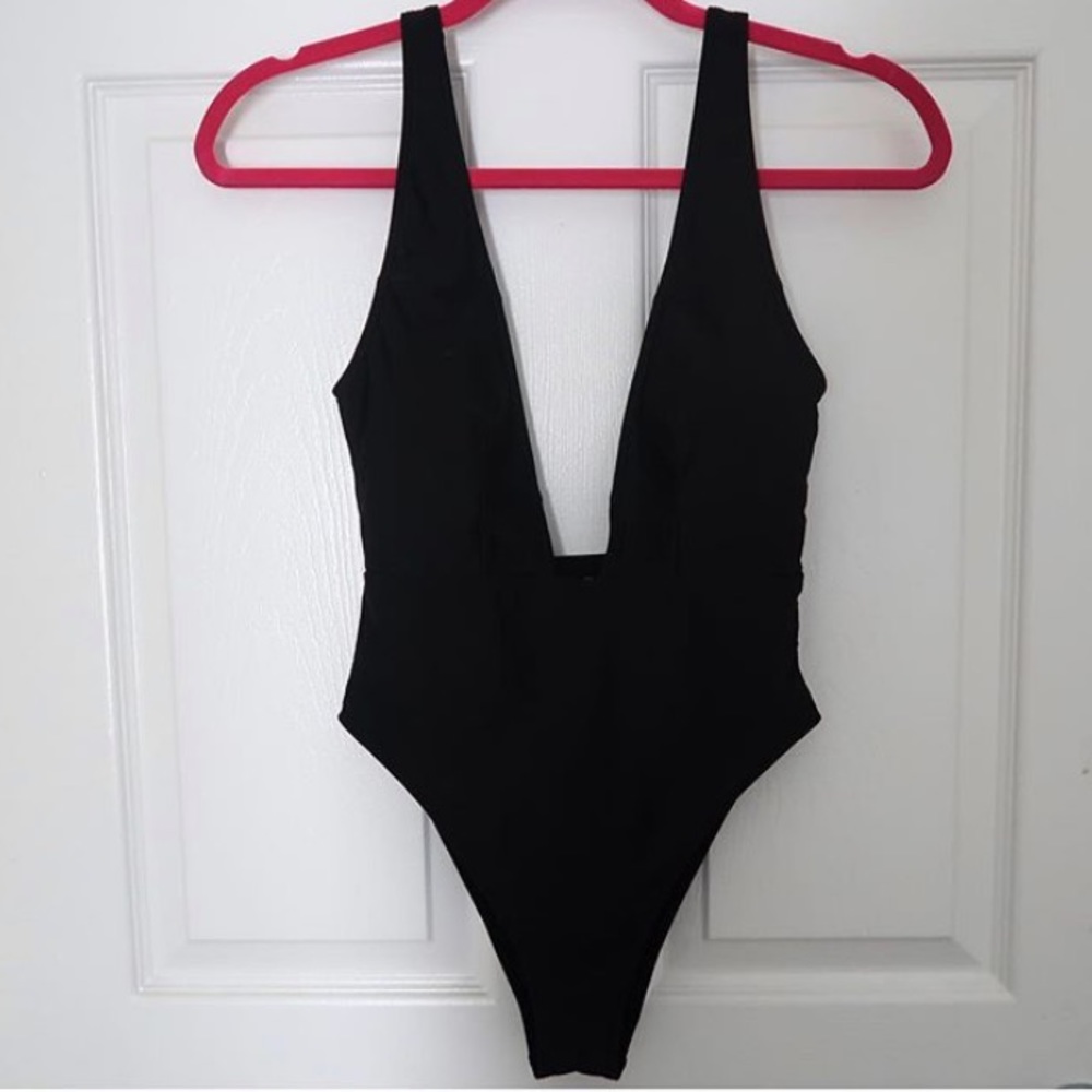 Windsor bodysuit/swimsuit size Small